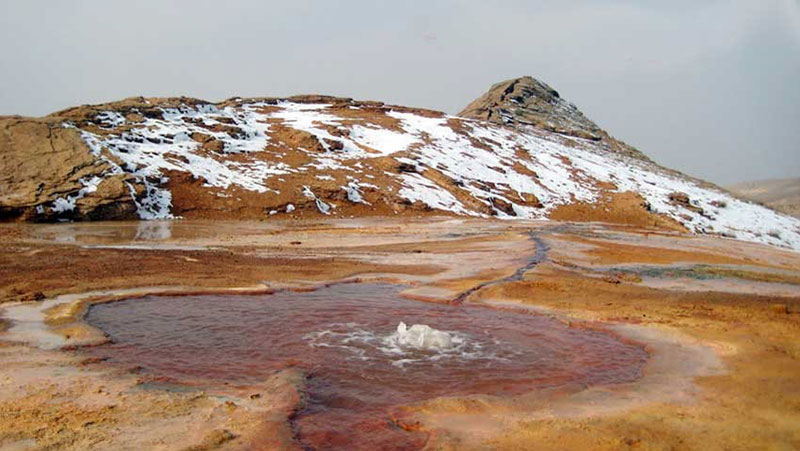 چشمه های آبگرم تبریز