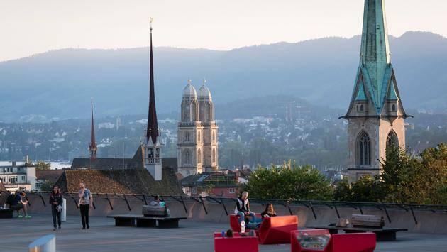 سفرخانوادگی