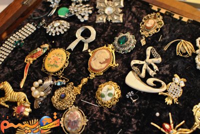 عتیقه فروشی