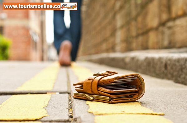 راههای مخفی کردن پول در سفر