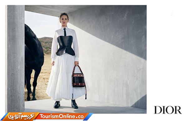 فضا و لباس جنیفر