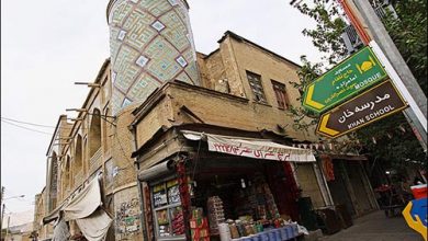 مدرسه تاریخی خان
