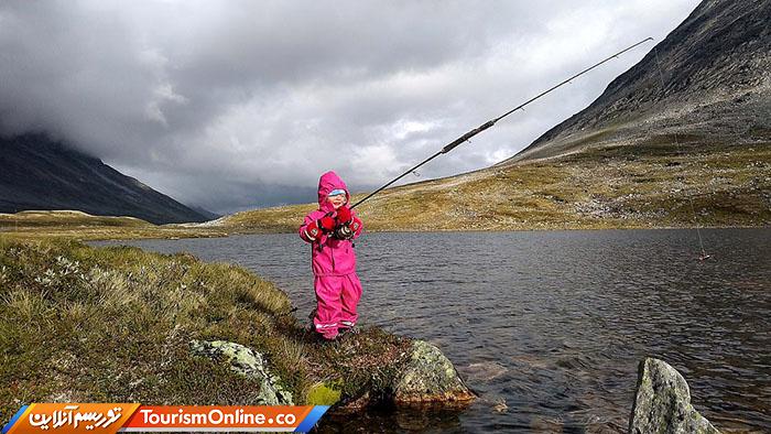 پدر و دختر در سفر