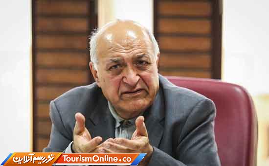 محمود آموزگار