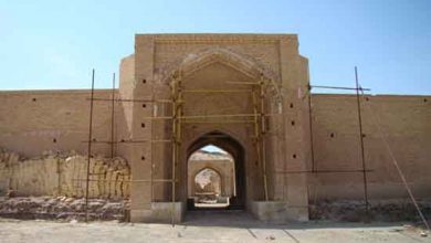 کاروانسرای برد شیراز