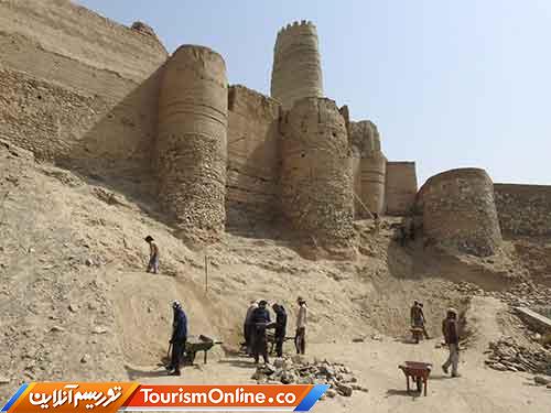 قلعه منوجان