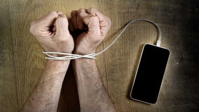 اعتیاد به فضای مجازی