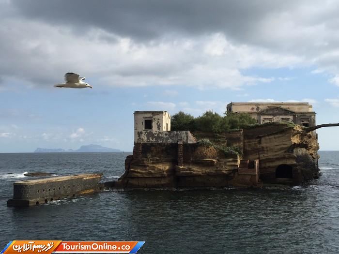 جزیره نفرین شده