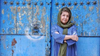 لیلی گلستان