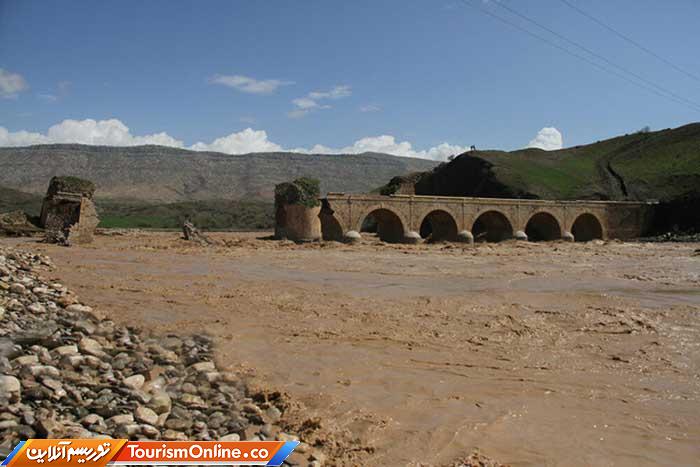 آثار تاریخی آسیبدیده