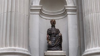 مجسمه های برنزی