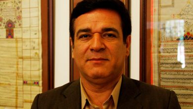 منوچهر لطفی