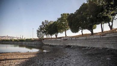 خشک شدن دریاچه