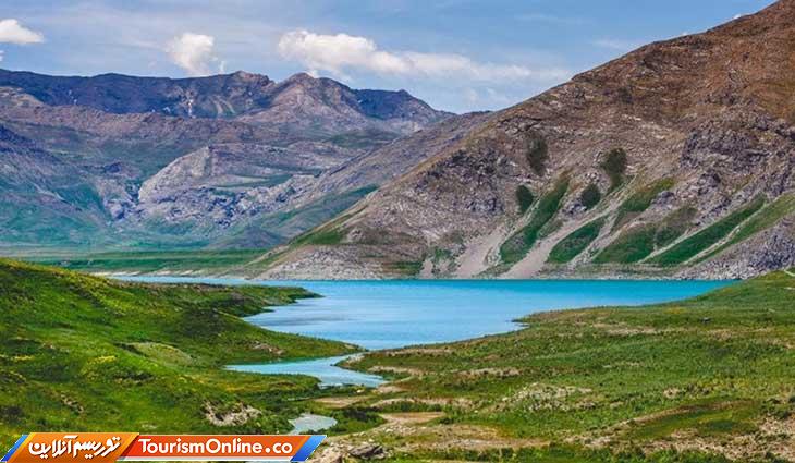 قطب گردشگری