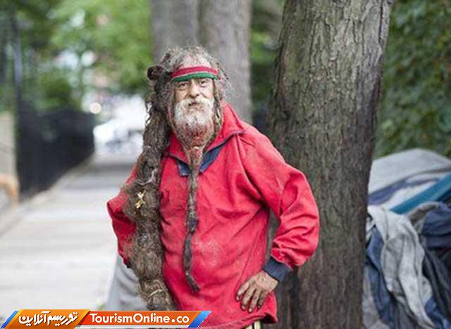 مرد مشهور کارتن خواب