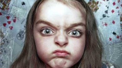 شکایت زن زشت از والدینش