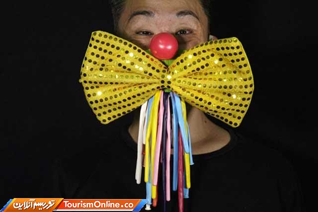 ماسک عجیب و غریب