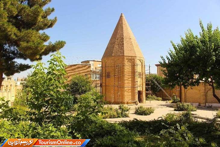 برج قربان همدان