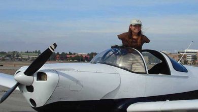 اولین خلبان زن