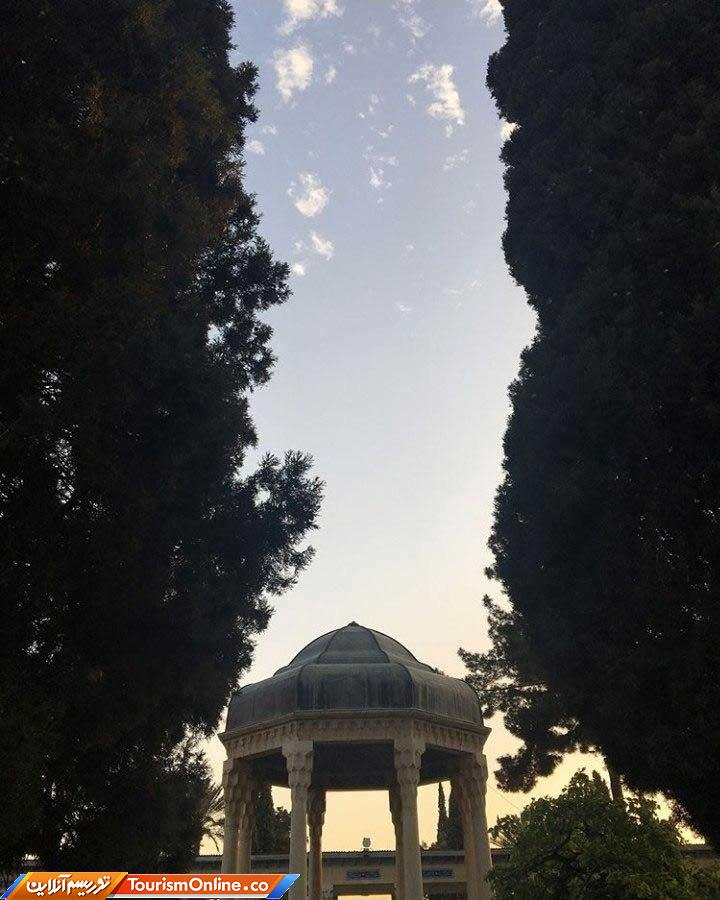 آرامگاه حافظ شیرازی