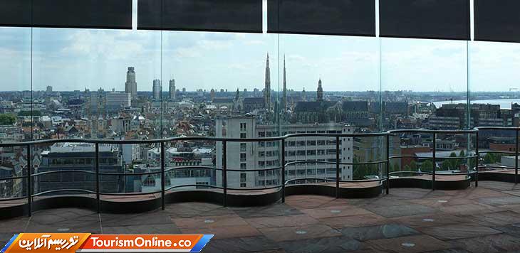 موزه کنار رودخانه