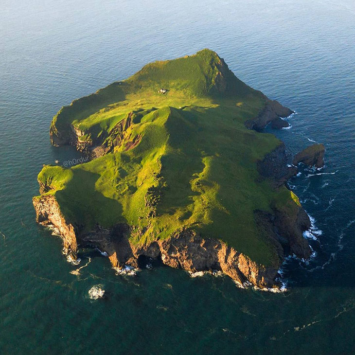 مکانی دور افتاده