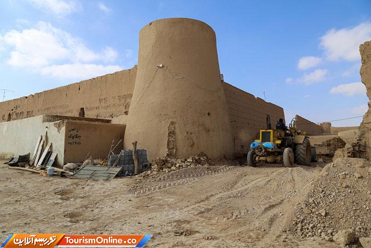 قلعه تاریخی ابرکوه