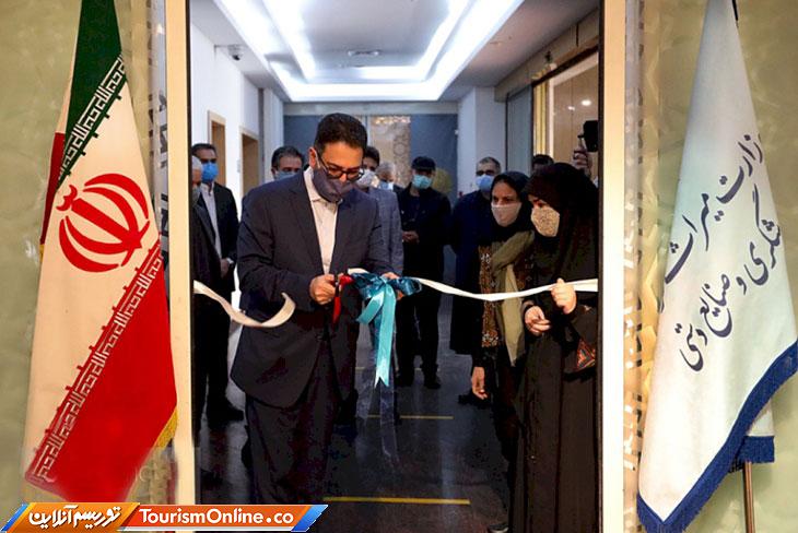 نمایشگاه صنایع دستی در موزه ملی