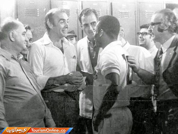 پله و جیمزباند