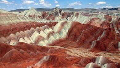 کوه های رنگی آلاداغلار