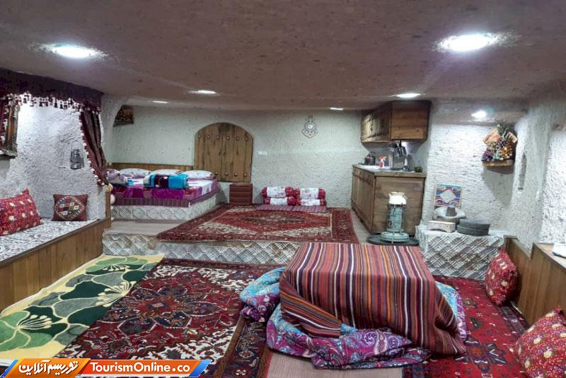 خدمات گردشگری و بومگردی