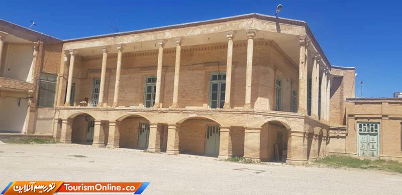 بنای تاریخی هلال احمر تکاب