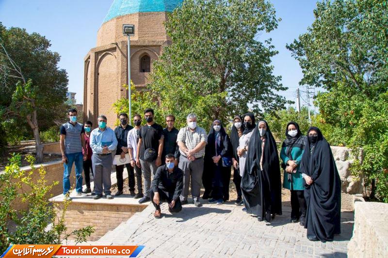 تور تخصصی قمشناسی