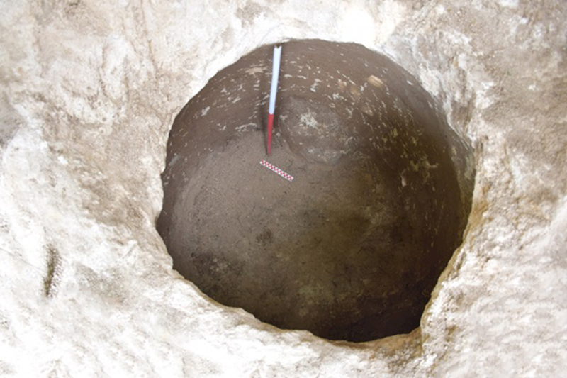 کشف گودال غلات