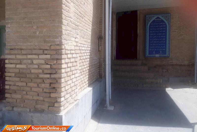 مرمت مسجد سرخ ساوه