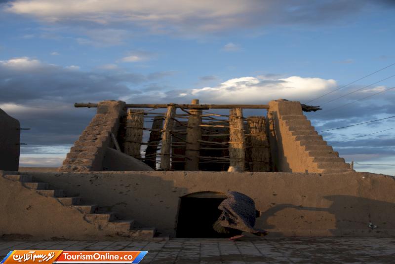 مرمت آسباد درمیان