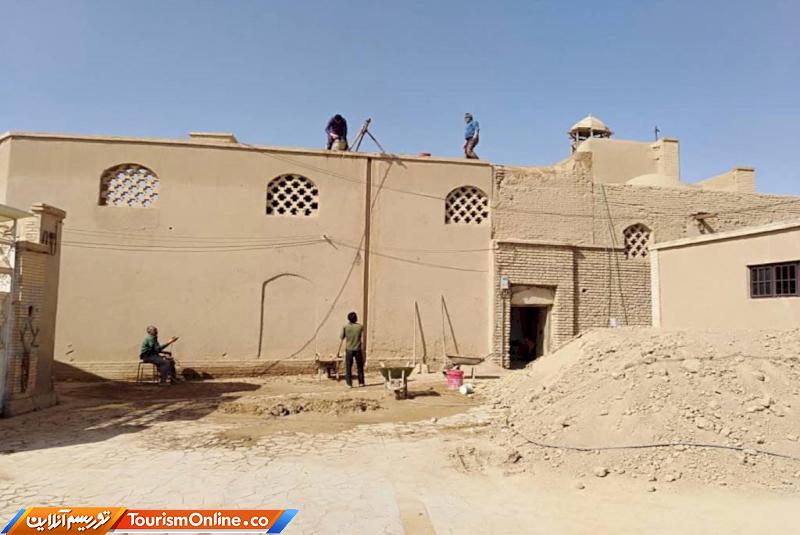 مرمت مسجد تاریخی آقا