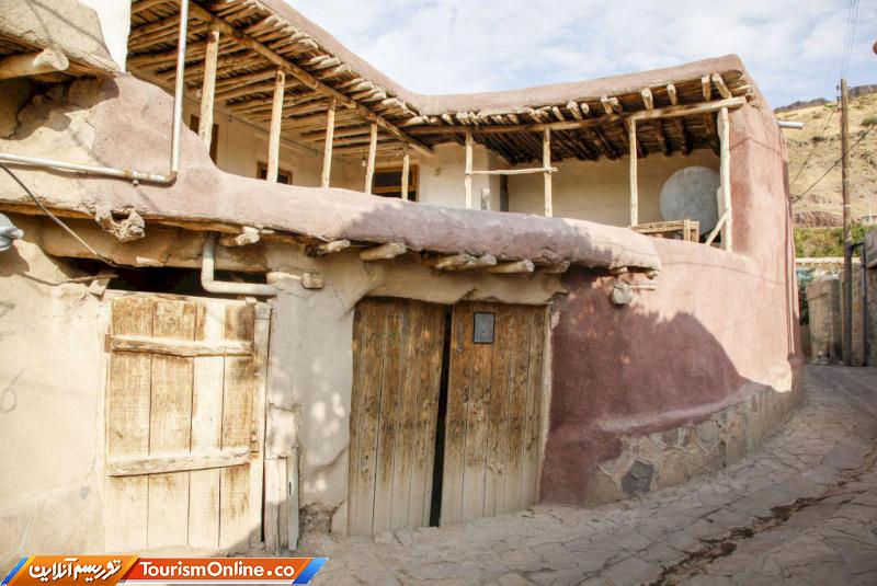 اقامتگاه بوم گردی