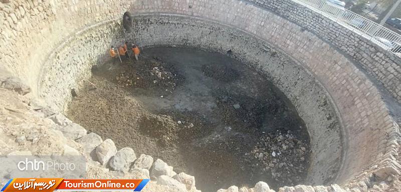 لایروبی گرداب سنگی