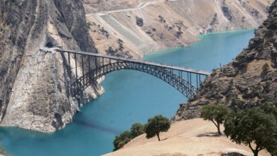 بررسی گردشگری کارون