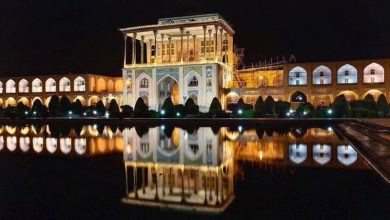 عالی‌قاپو اصفهان