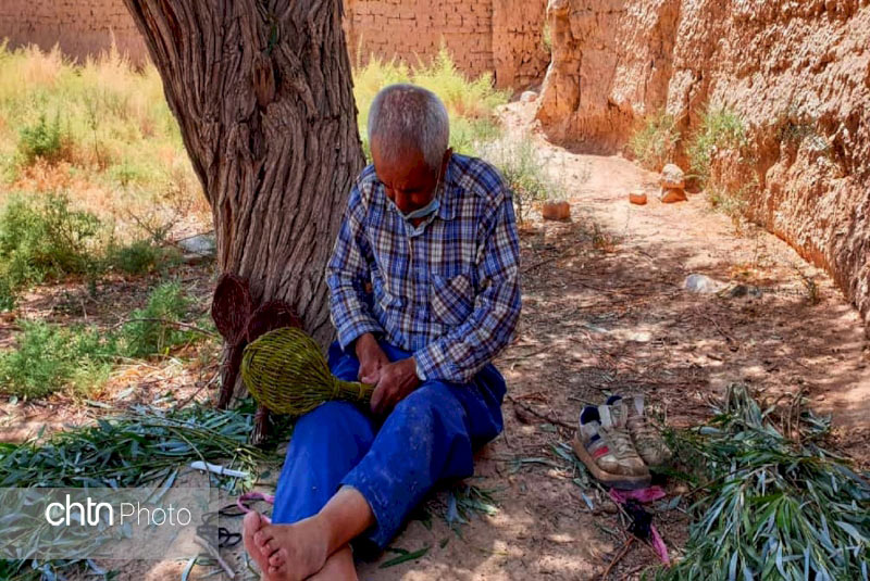 چولی‌بافی شهرستان گرمه