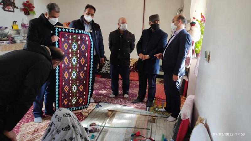 هنر گلیم بافی اسکو