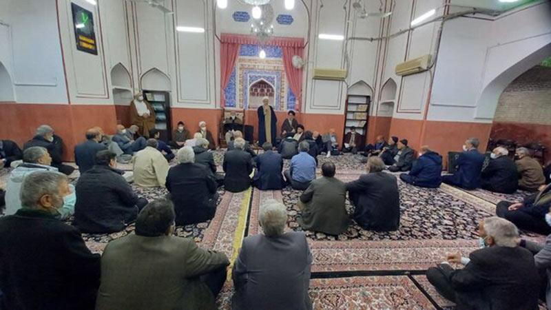 مسجد سرخ ساوه