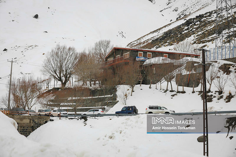 پیست اسکی تاریک دره همدان