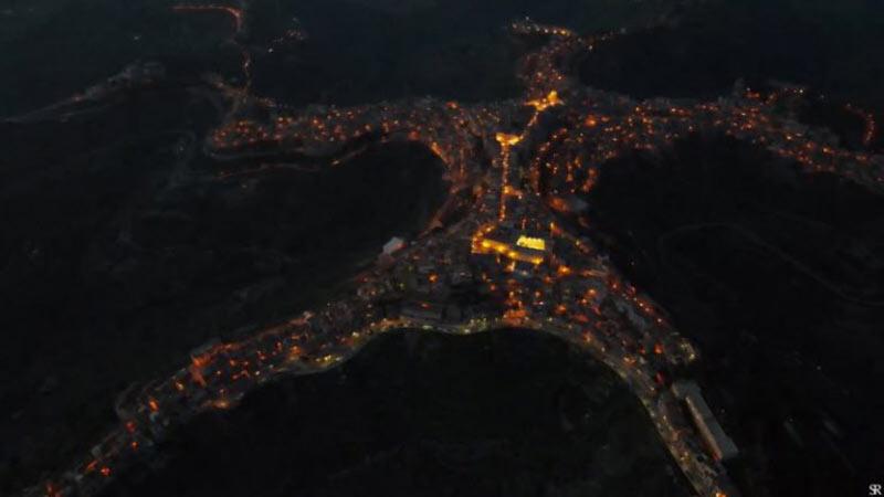 دهکده شبیه انسان در سیسیل