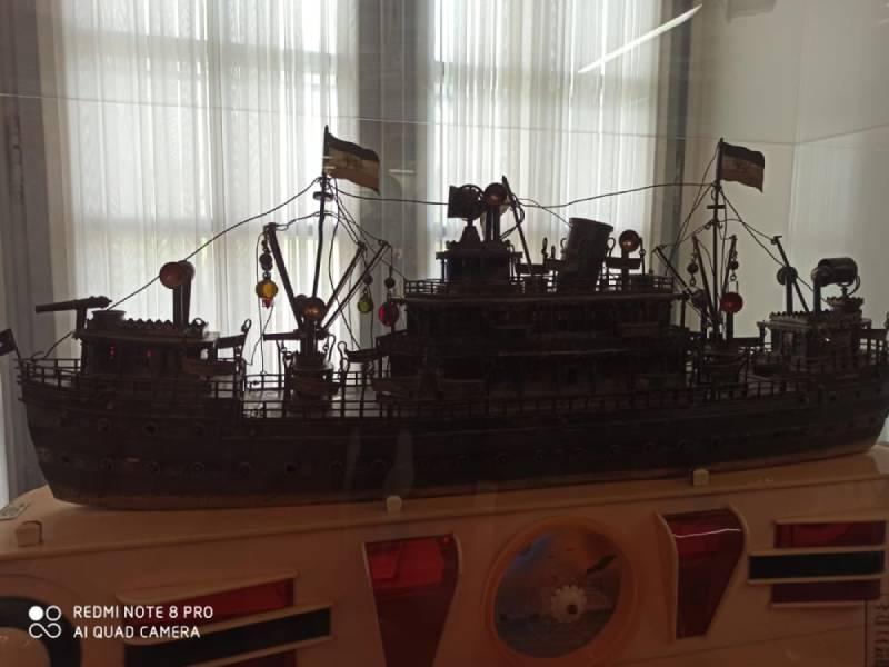 کاخ نیاوران