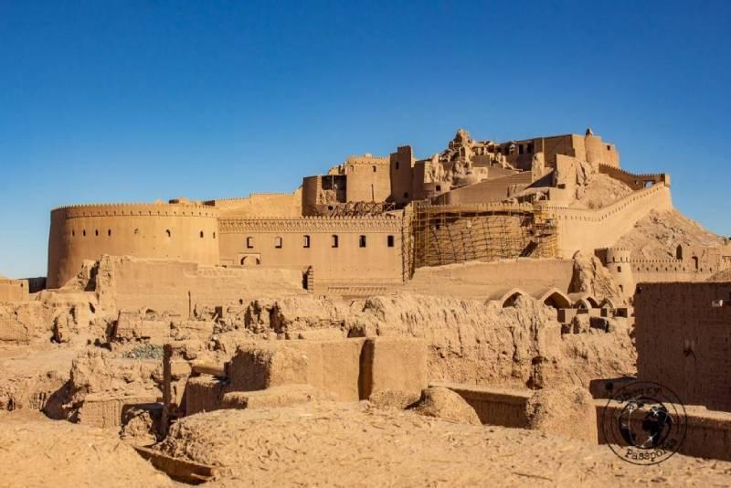 دو جهانگرد اروپایی