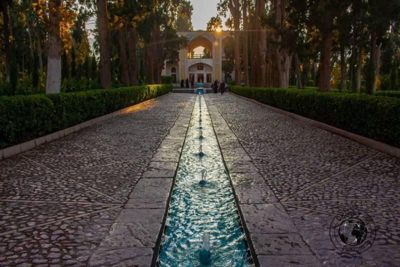 دو جهانگرد اروپایی