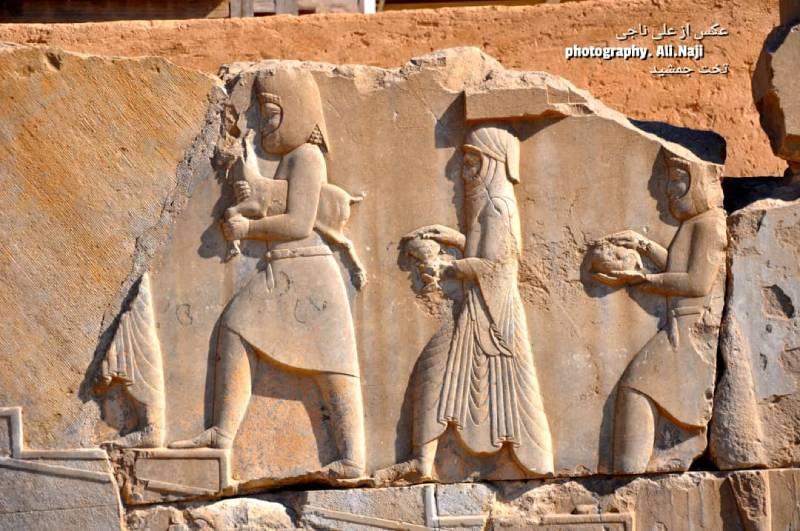 چرا باید از بناهای تاریخی عکس بگیریم؟